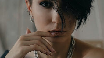 Gabor Wig Collection: Your Shortcut to Effortless Glamour