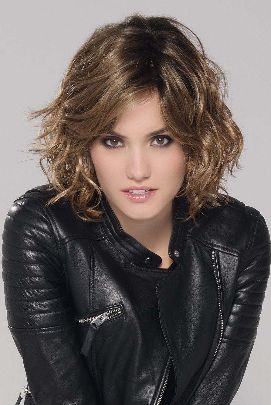 Girl Mono by Ellen Wille in Light Bernstein Rooted