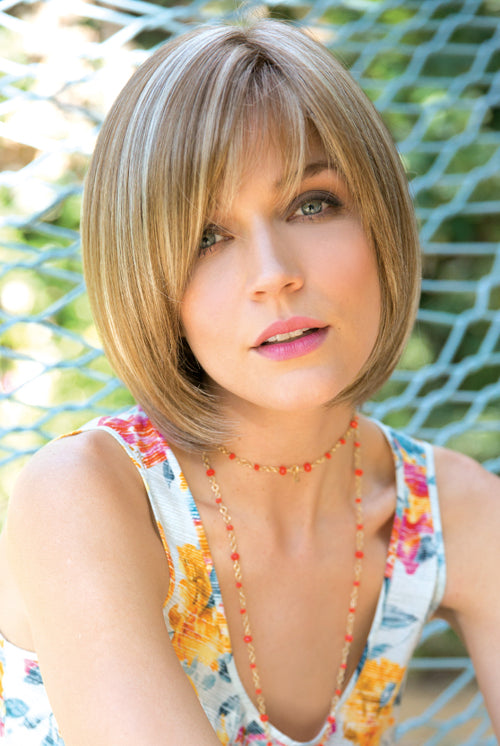 Erika by Amore in Strawberry Swirl