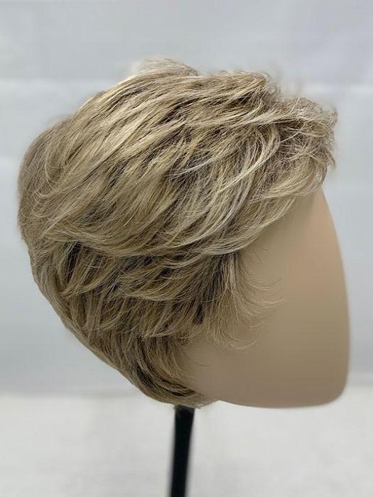 Debbie by Ellen Wille in Champagne Rooted
