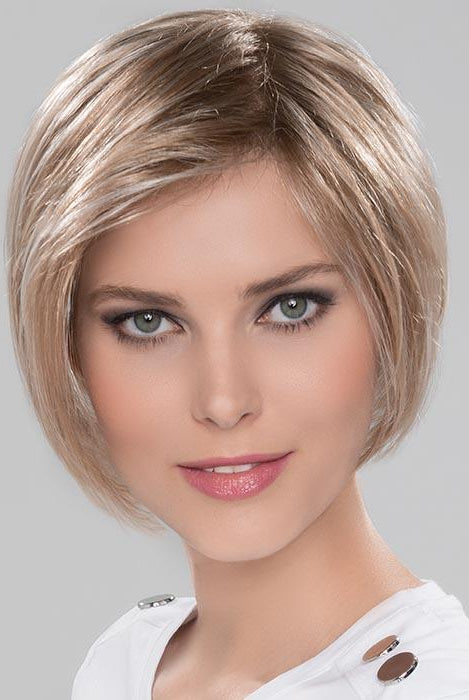 Amy Deluxe by Ellen Wille in Light Caramel Rooted