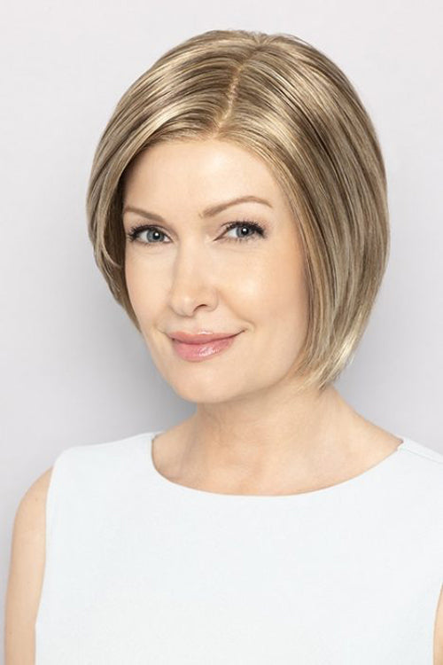 Lainey by Henry Margu in Light Brown w Gold Blonde and Light Blonde highlights (12/26H)