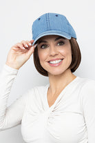 Short Hat Denim Hair by Henry Margu in Chestnut brown with auburn highlights (6H)