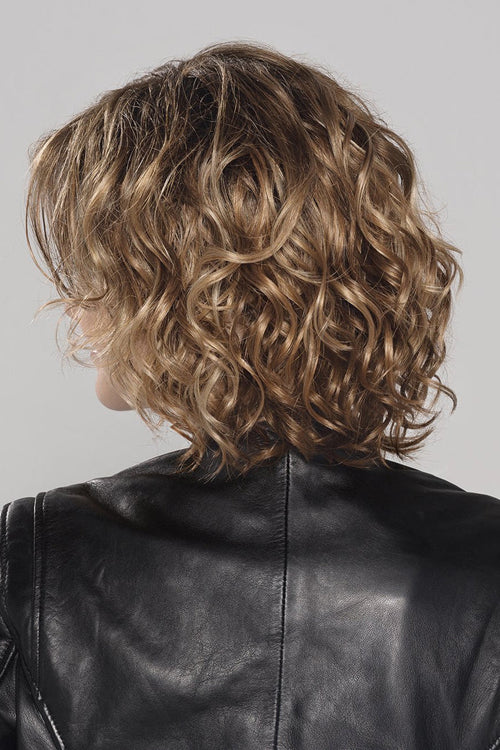 Girl Mono by Ellen Wille in Light Bernstein Rooted