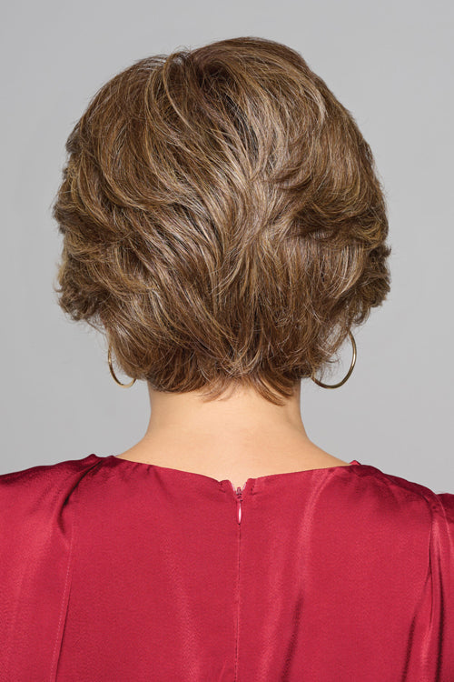 Captivating Canvas Wig by Raquel Welch in Shaded Iced Cafe Latte (RL9/24SS)