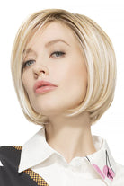 Smooth Cut Wig by TressAllure in Amber Radiance (24/102/R12) Golden Blonde Highlighted Platinum Rooted Light Golden Brown