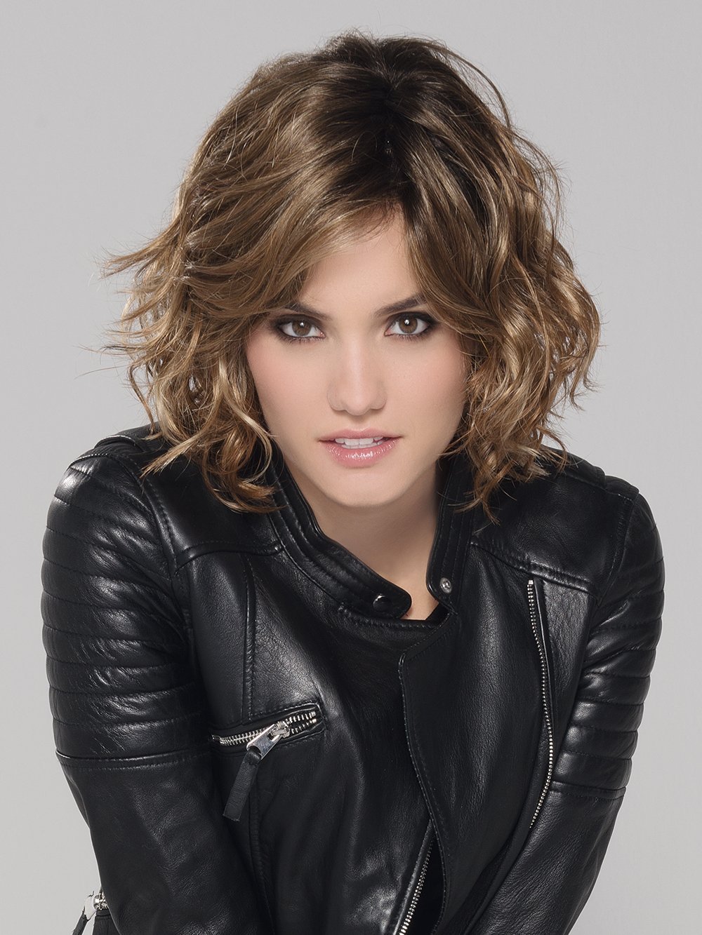 Girl Mono by Ellen Wille in Light Bernstein Rooted