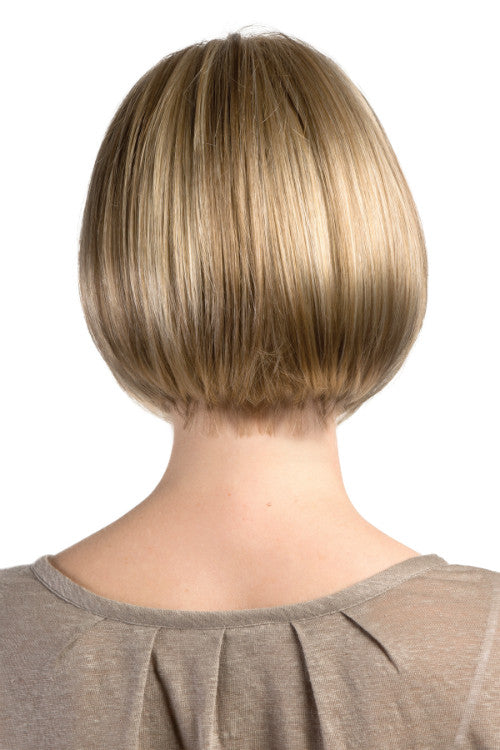 Ellen By Estetica in Light Brown w Chunky Golden Blonde Highlights (R12/26CH)