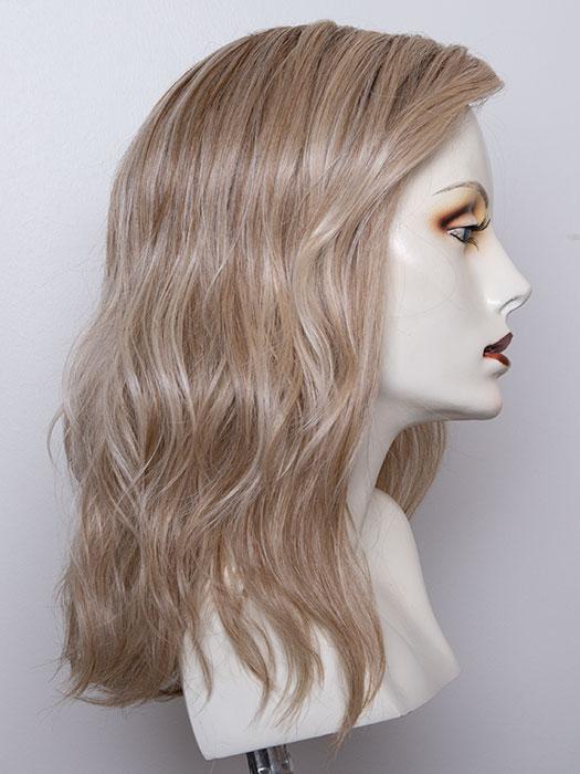 Champagne Rooted (101.20.23) | Light Beige Blonde, Medium Honey Blonde, and Platinum Blonde blend with Dark Roots
