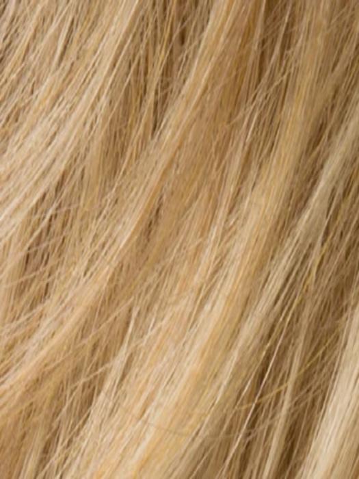 Light Caramel Rooted (20.26.25) | Butterscotch blonde, Light pale blonde, and Med Honey Blonde Blend with med dark blonde Roots