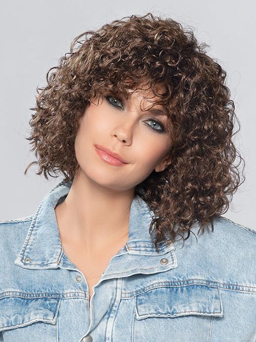Take pride and enjoy all the volume you ever wanted with tons of spiral curls